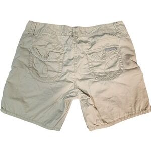 Calvin Klien women's Beige Shorts 8" Inseam Size 14